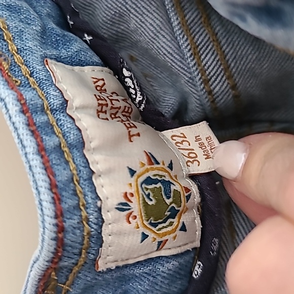 Men's Territory Ahead Jean's 36/32 - Picture 1 of 5